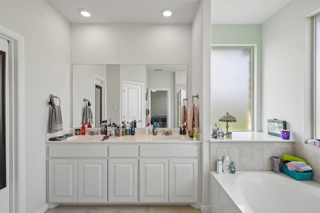 439 Helm Lane Azle, TX 76020 - Photo 29 of 40