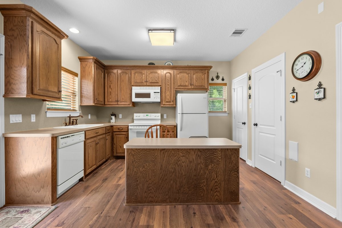1303 China Grove Drive Rosharon, TX 77583 - Photo 31 of 42 Gallery Image 31
