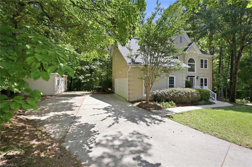 3205 Rider Court Jamestown, NC 27282 - Photo 37 of 46