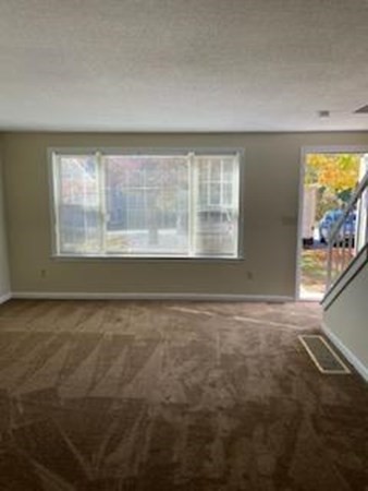 573 Carriage Shop Road, Unit E Falmouth, MA 02536 - Photo 5 of 9