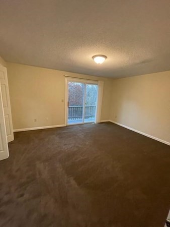 573 Carriage Shop Road, Unit E Falmouth, MA 02536 - Photo 7 of 9