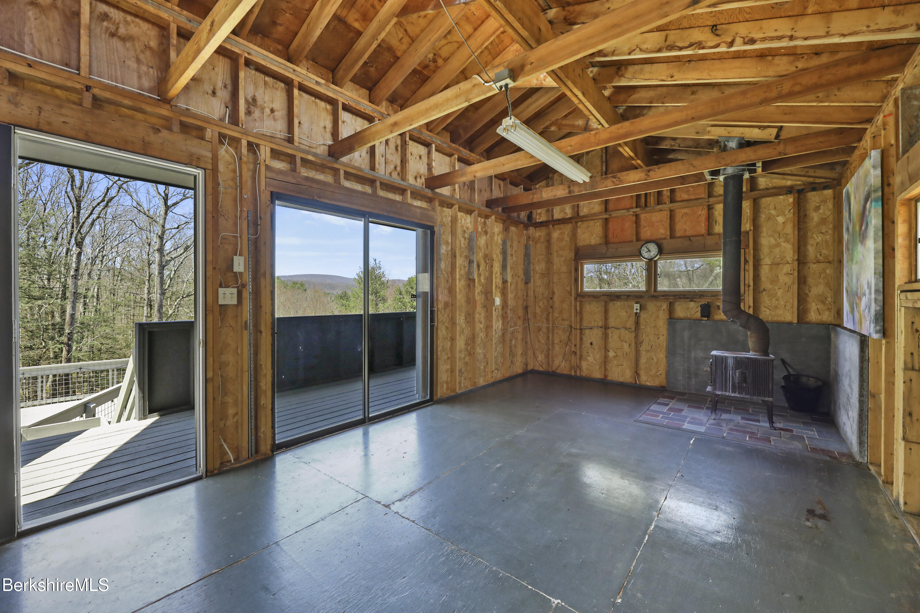 18 Glendale Road West Stockbridge, MA 01236 - Photo 40 of 49 285 Second Floor Garage
