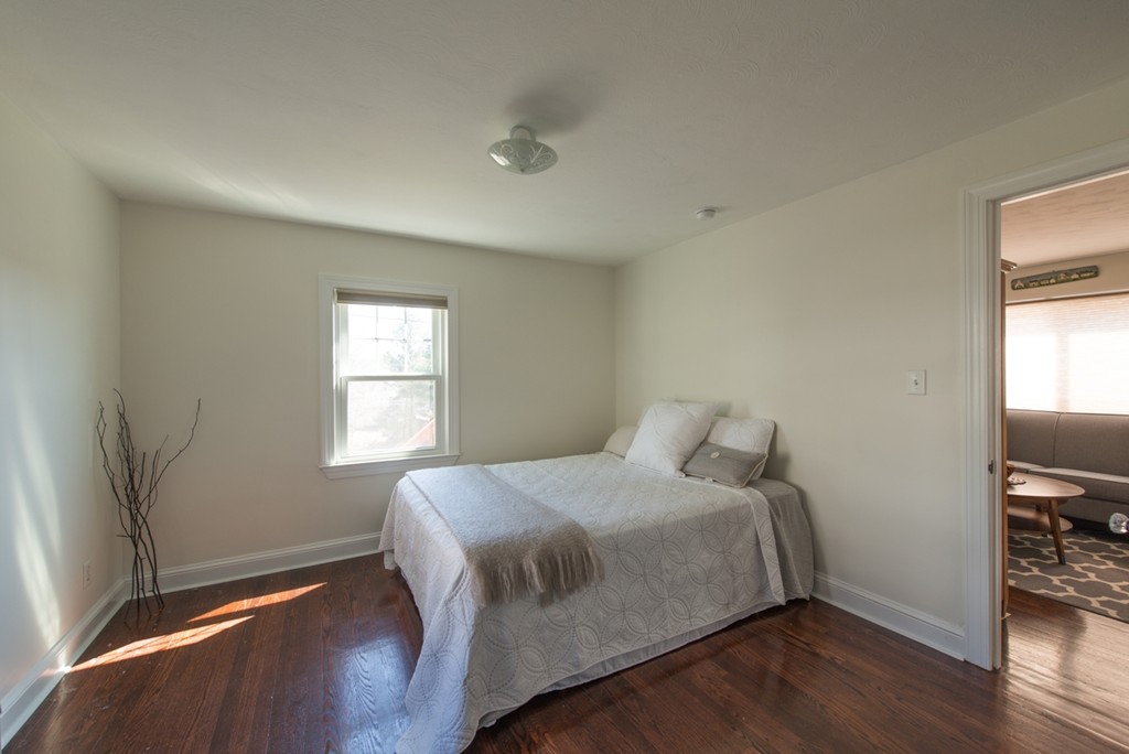 9 Crillon Road Worcester, MA 01605 - Photo 8 of 30 Gallery Image 8