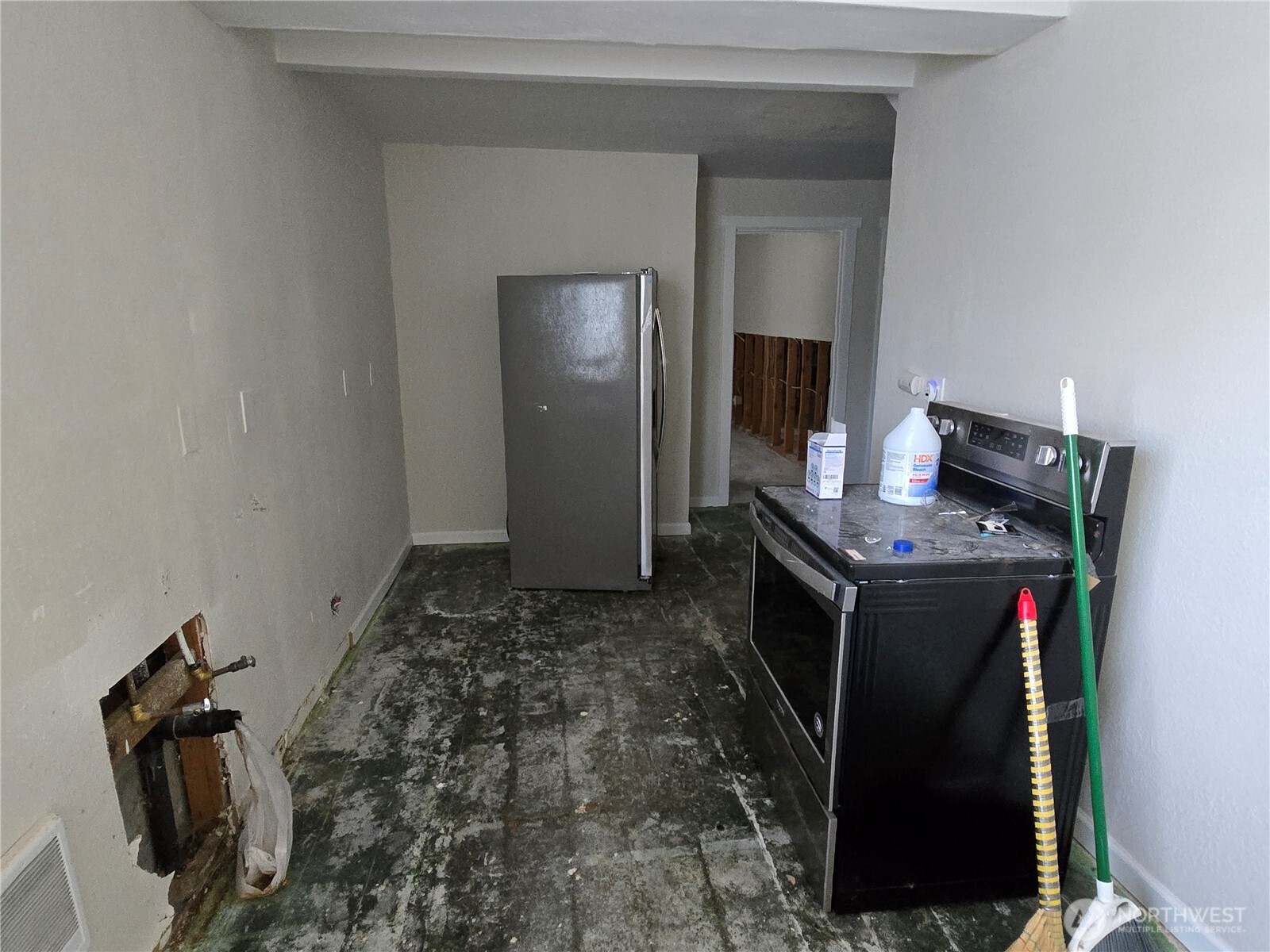 8405 24th Avenue Southwest Seattle, WA 98106 - Photo 9 of 14 a view of storage and utility room
