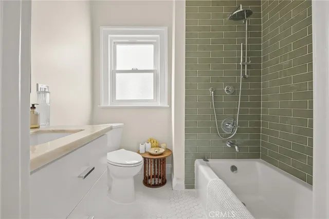 $1,290,000 | 324 South Kingsley Drive, Los Angeles, CA 90020