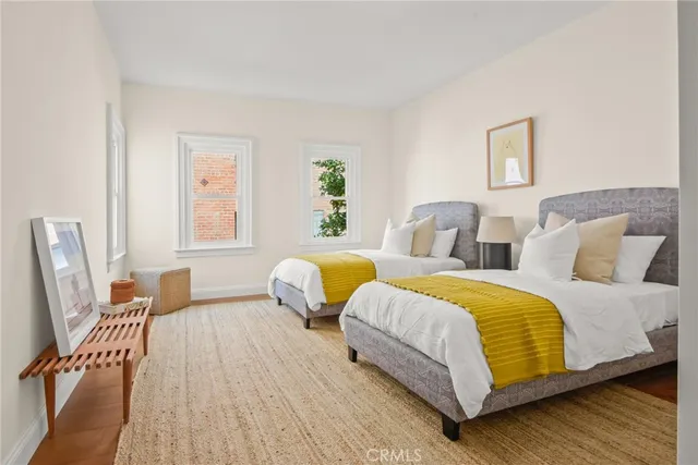 $1,290,000 | 324 South Kingsley Drive, Los Angeles, CA 90020