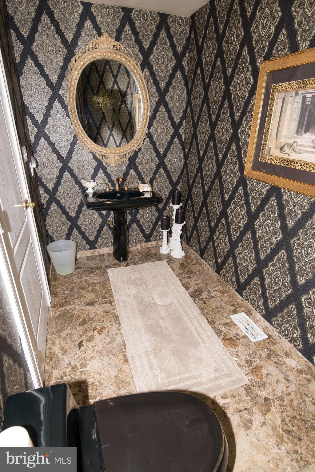242 Stoneybrook Road Newtown, PA 18940 - Photo 16 of 53