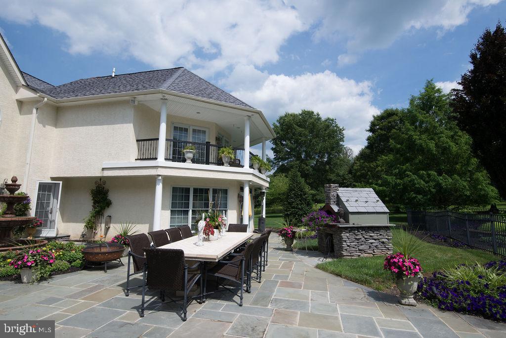 242 Stoneybrook Road Newtown, PA 18940 - Photo 8 of 53