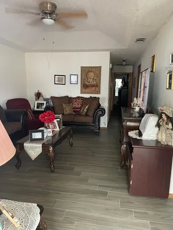 $1,295 | 1901 Jefferson Street, Mission, TX 78572