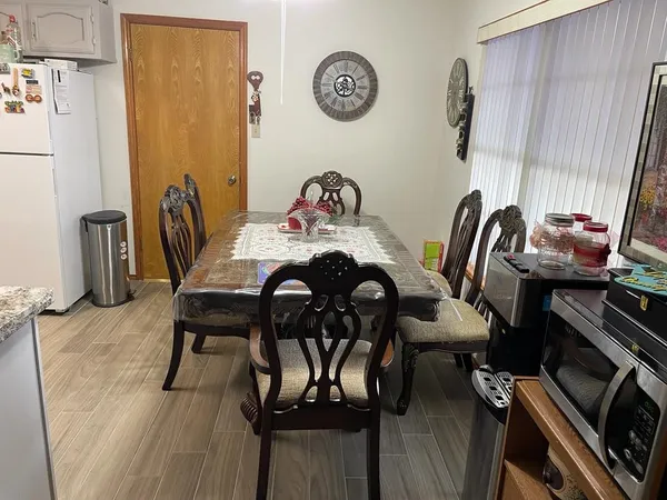 $1,295 | 1901 Jefferson Street, Mission, TX 78572