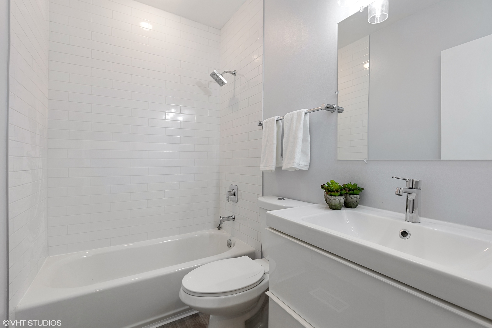 1240 West Cottage Place Chicago, IL 60607 - Photo 4 of 28