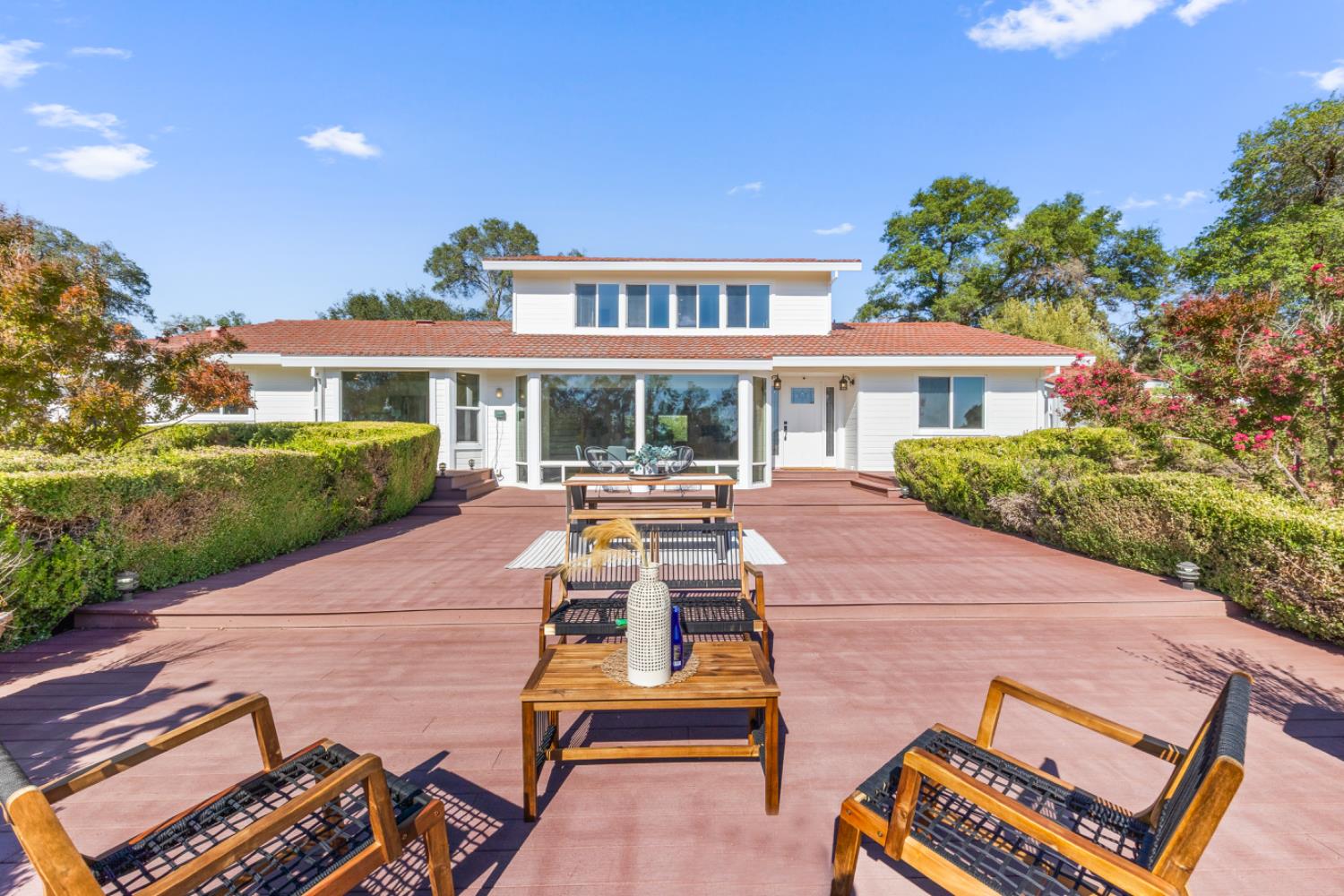 2495 Meadow Creek Road Lincoln, CA 95648 - Photo 11 of 94 a front view of a house with a yard