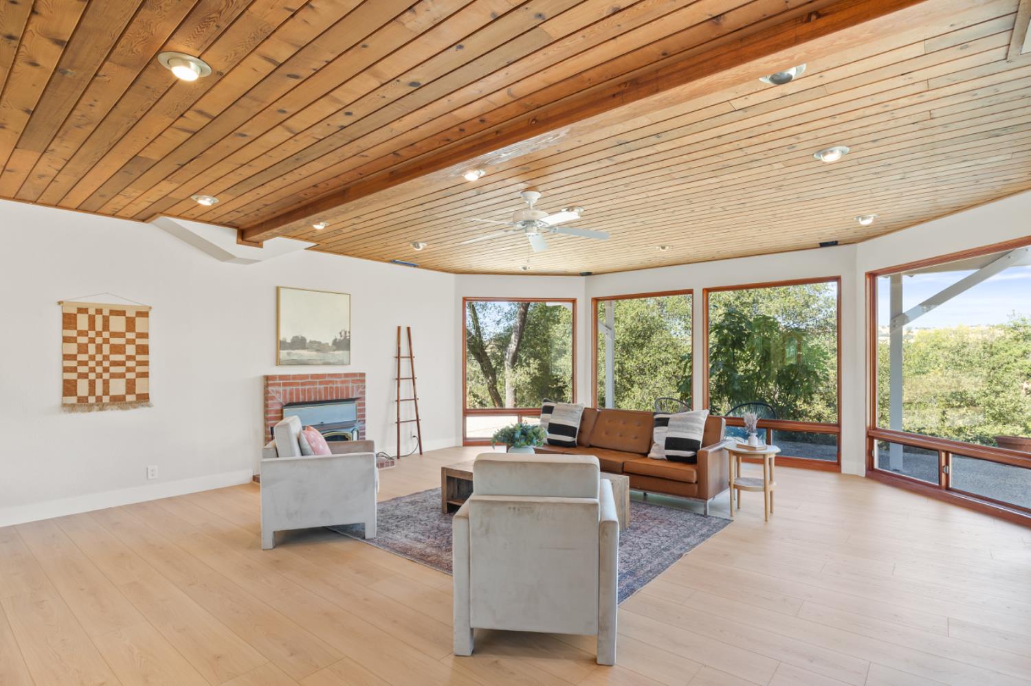 2495 Meadow Creek Road Lincoln, CA 95648 - Photo 24 of 94 a living room with furniture and a large window