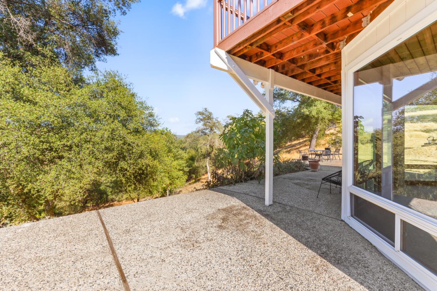 2495 Meadow Creek Road Lincoln, CA 95648 - Photo 67 of 94 a view of a backyard