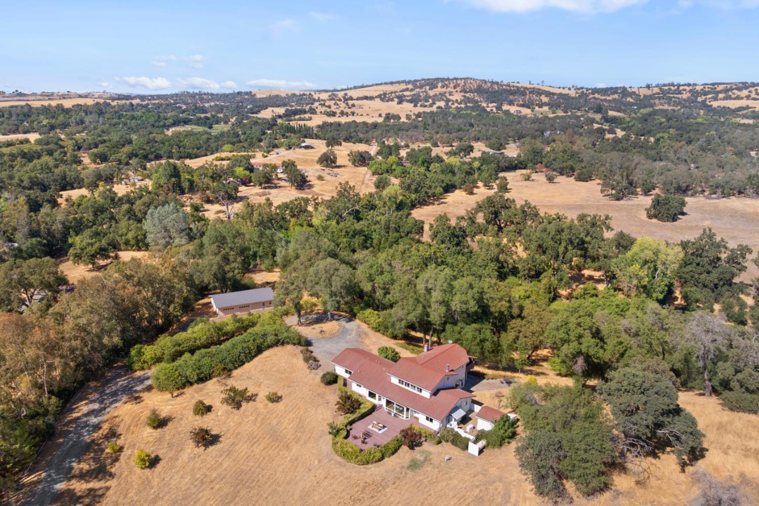 2495 Meadow Creek Road Lincoln, CA 95648 - Photo 83 of 94 an aerial view of a house with a yard