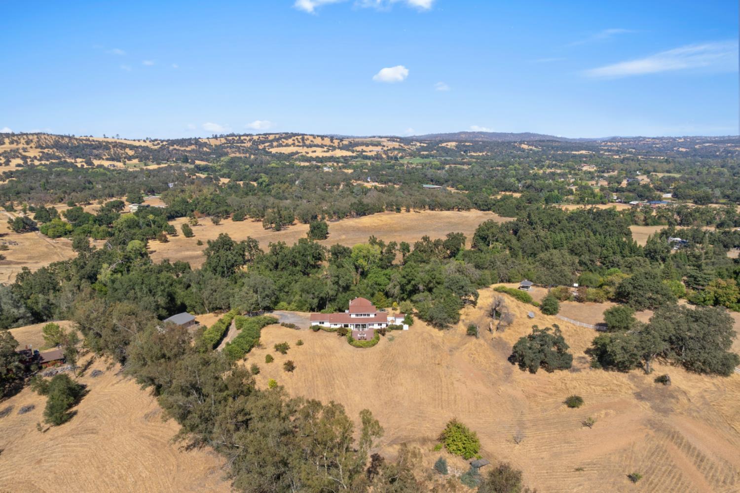 2495 Meadow Creek Road Lincoln, CA 95648 - Photo 88 of 94 an aerial view of residential houses with outdoor space