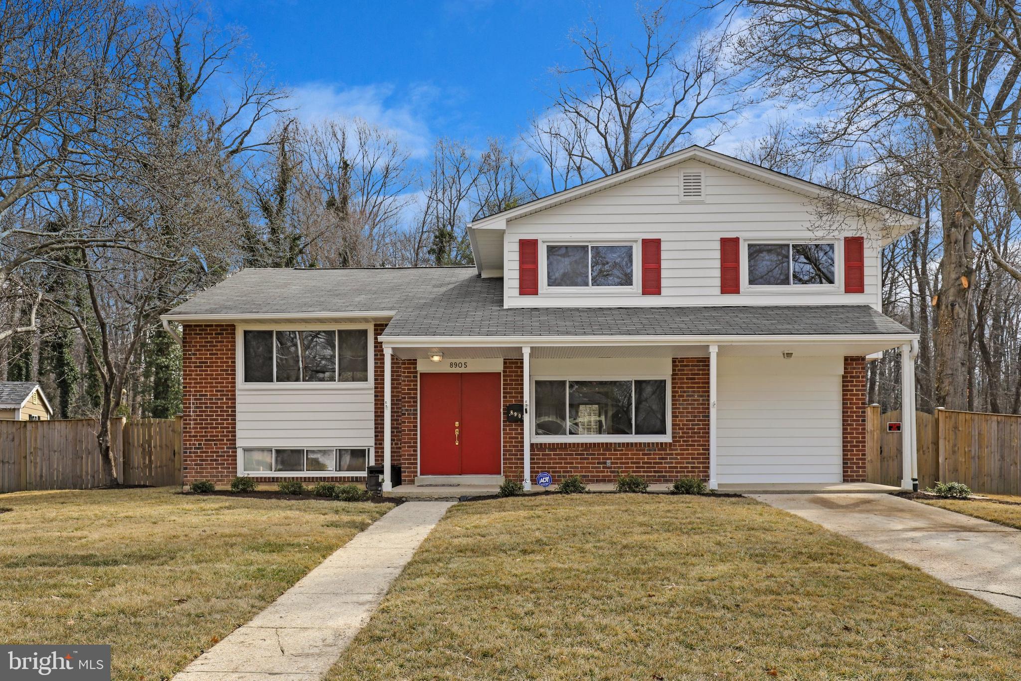 8905 Battery Road Alexandria, VA 22308 - Photo 1 of 43