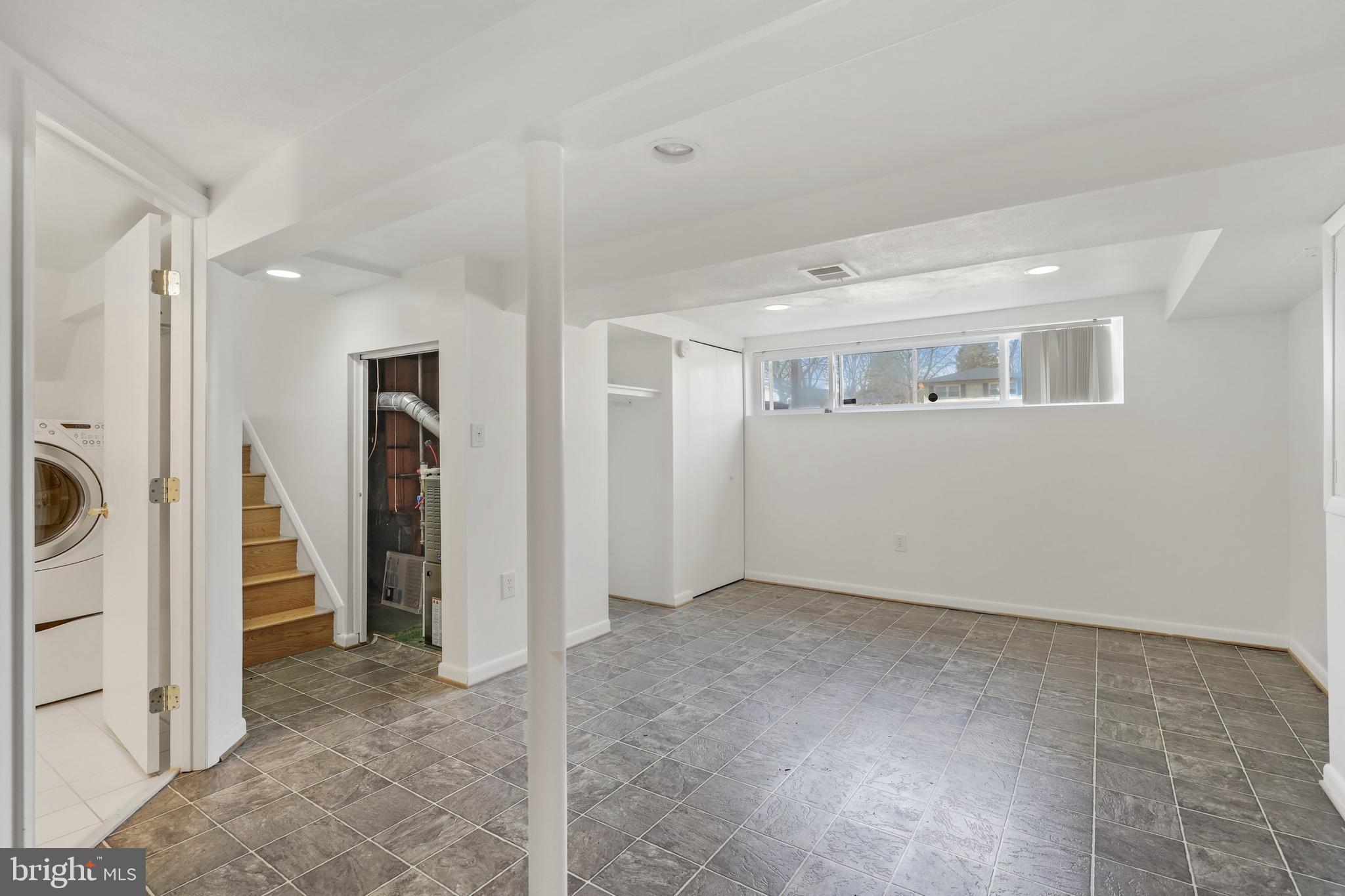 8905 Battery Road Alexandria, VA 22308 - Photo 23 of 43