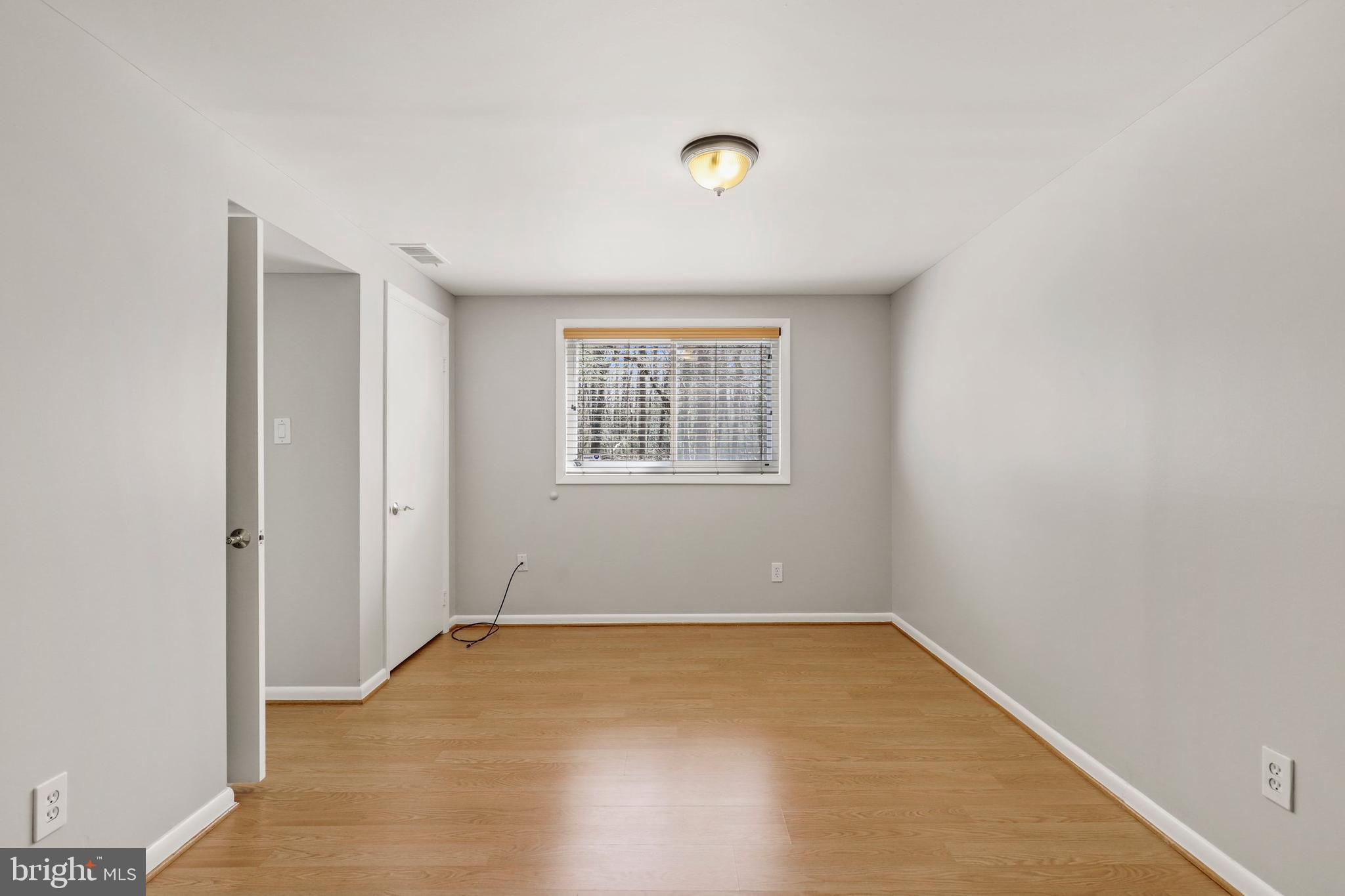 8905 Battery Road Alexandria, VA 22308 - Photo 25 of 43