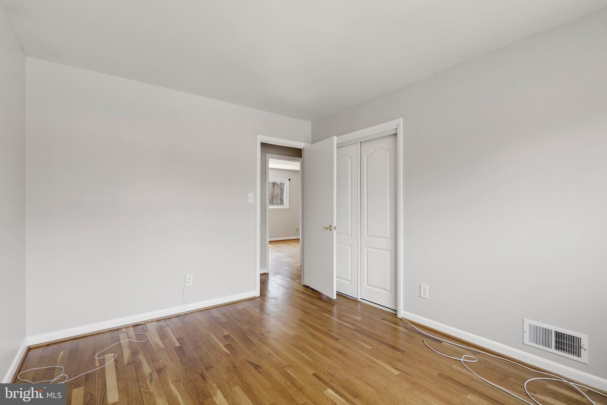 8905 Battery Road Alexandria, VA 22308 - Photo 27 of 43