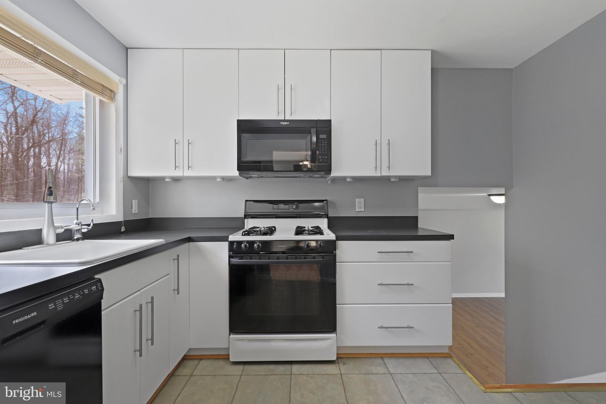 8905 Battery Road Alexandria, VA 22308 - Photo 6 of 43