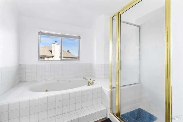 $940,000 | 1705 Walnut Creek Drive, Santa Rosa, CA 95403