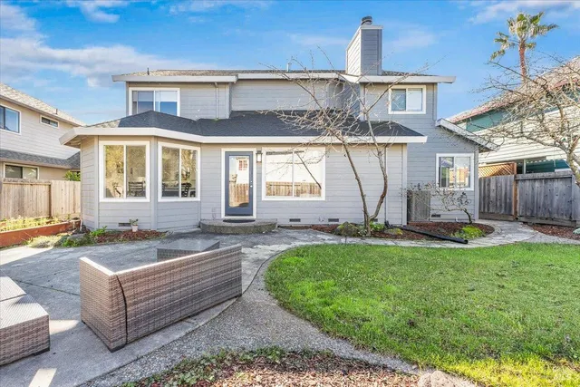 $940,000 | 1705 Walnut Creek Drive, Santa Rosa, CA 95403