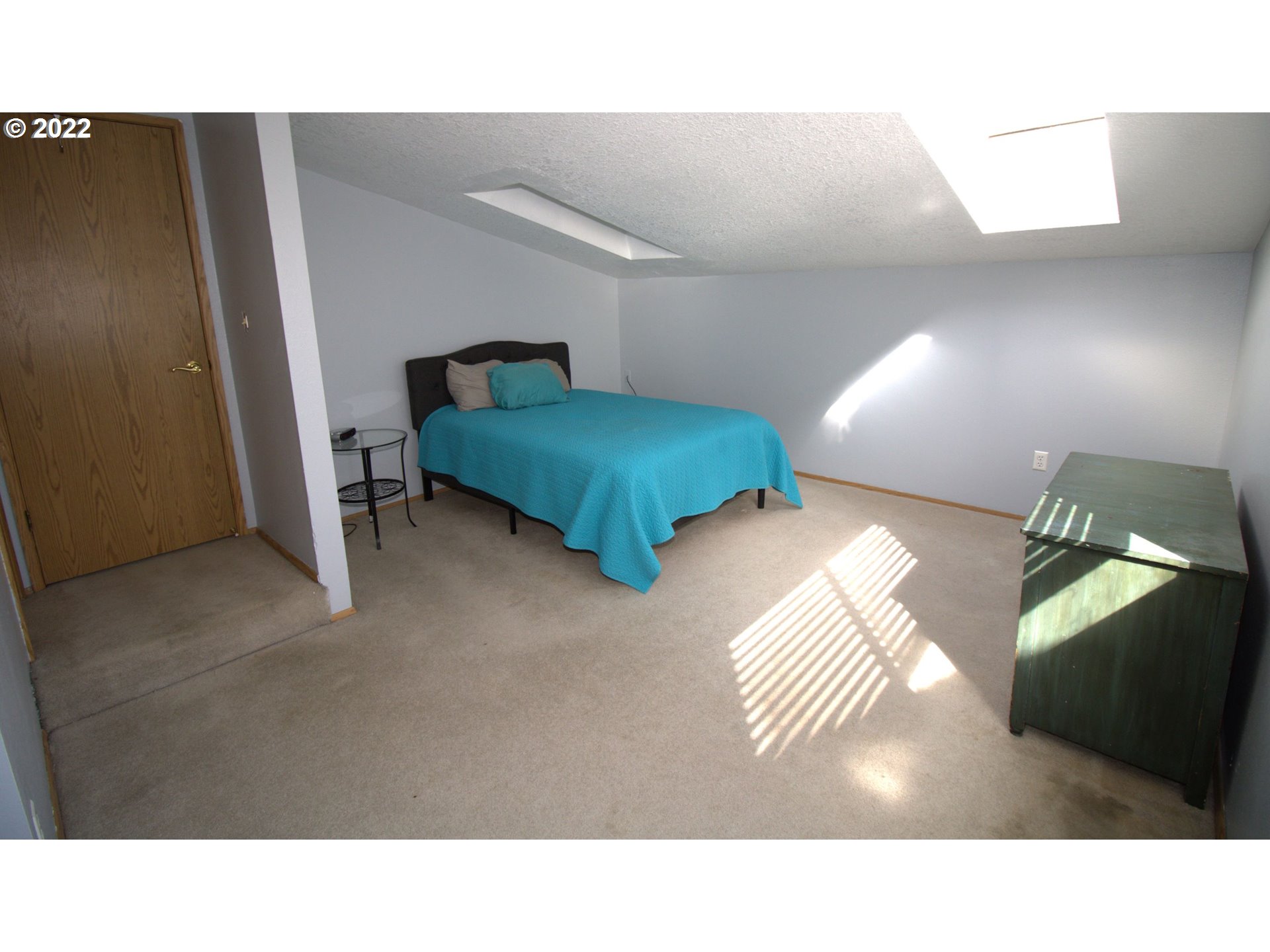 216 Southeast 34th Circle Troutdale, OR 97060 - Photo 14 of 24