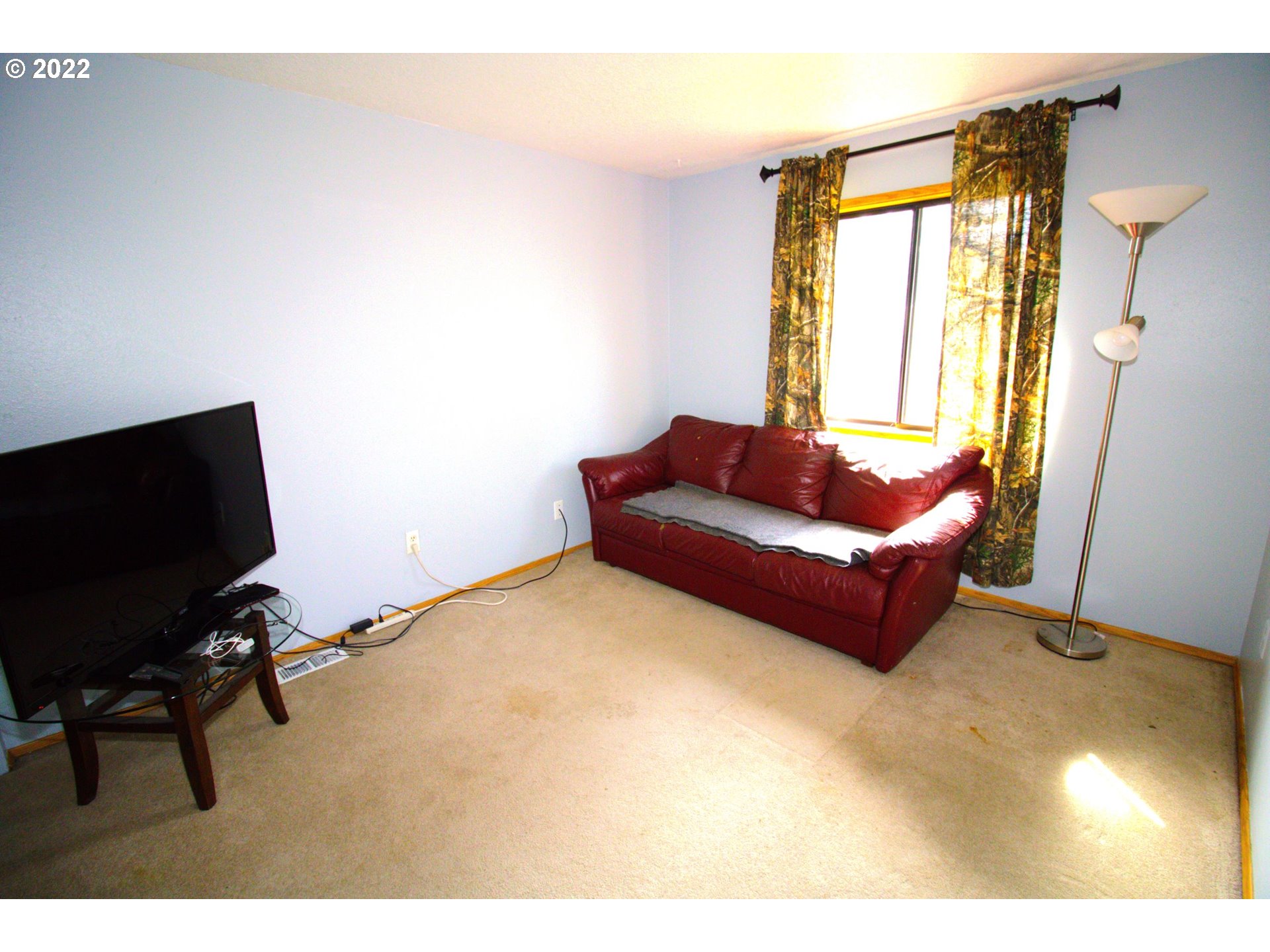 216 Southeast 34th Circle Troutdale, OR 97060 - Photo 19 of 24