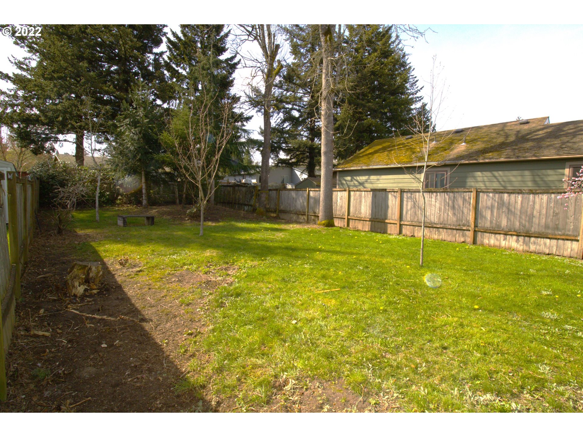 216 Southeast 34th Circle Troutdale, OR 97060 - Photo 21 of 24