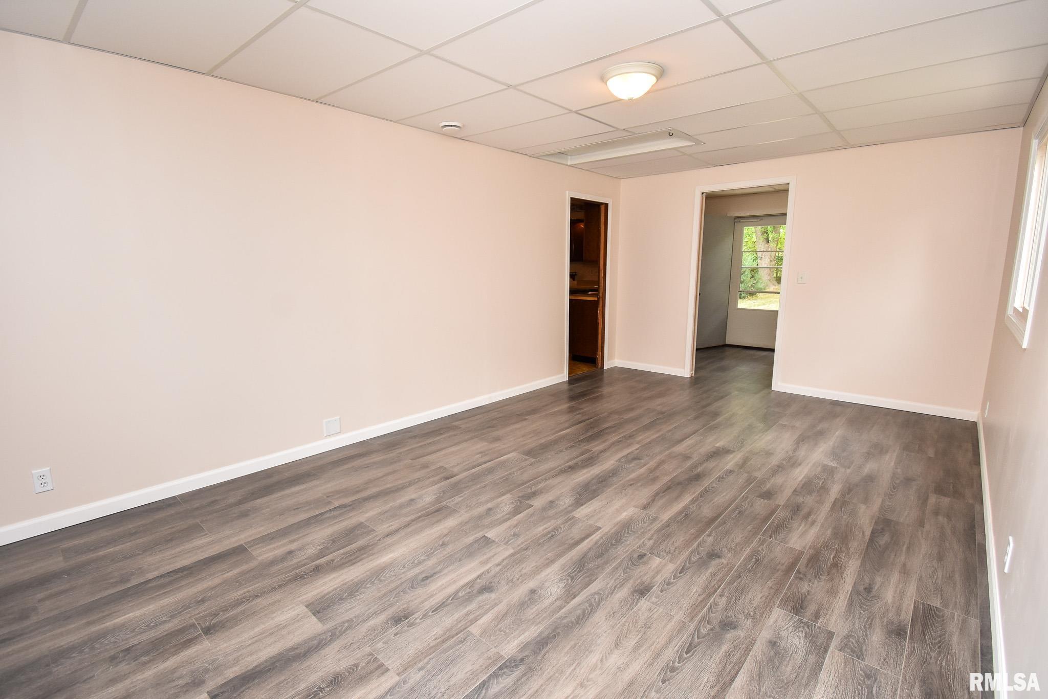 203 1/2 Mary Street Washington, IL 61571 - Photo 15 of 34