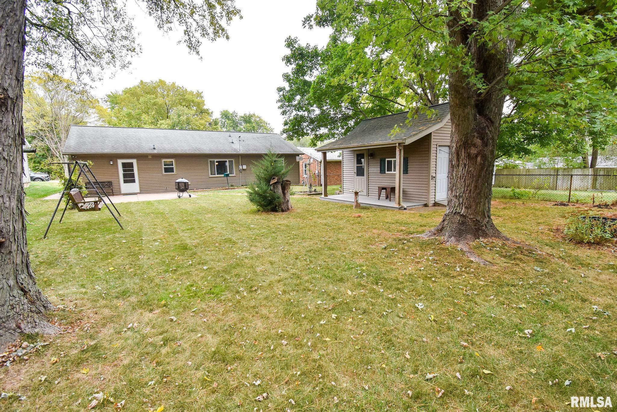 203 1/2 Mary Street Washington, IL 61571 - Photo 31 of 34