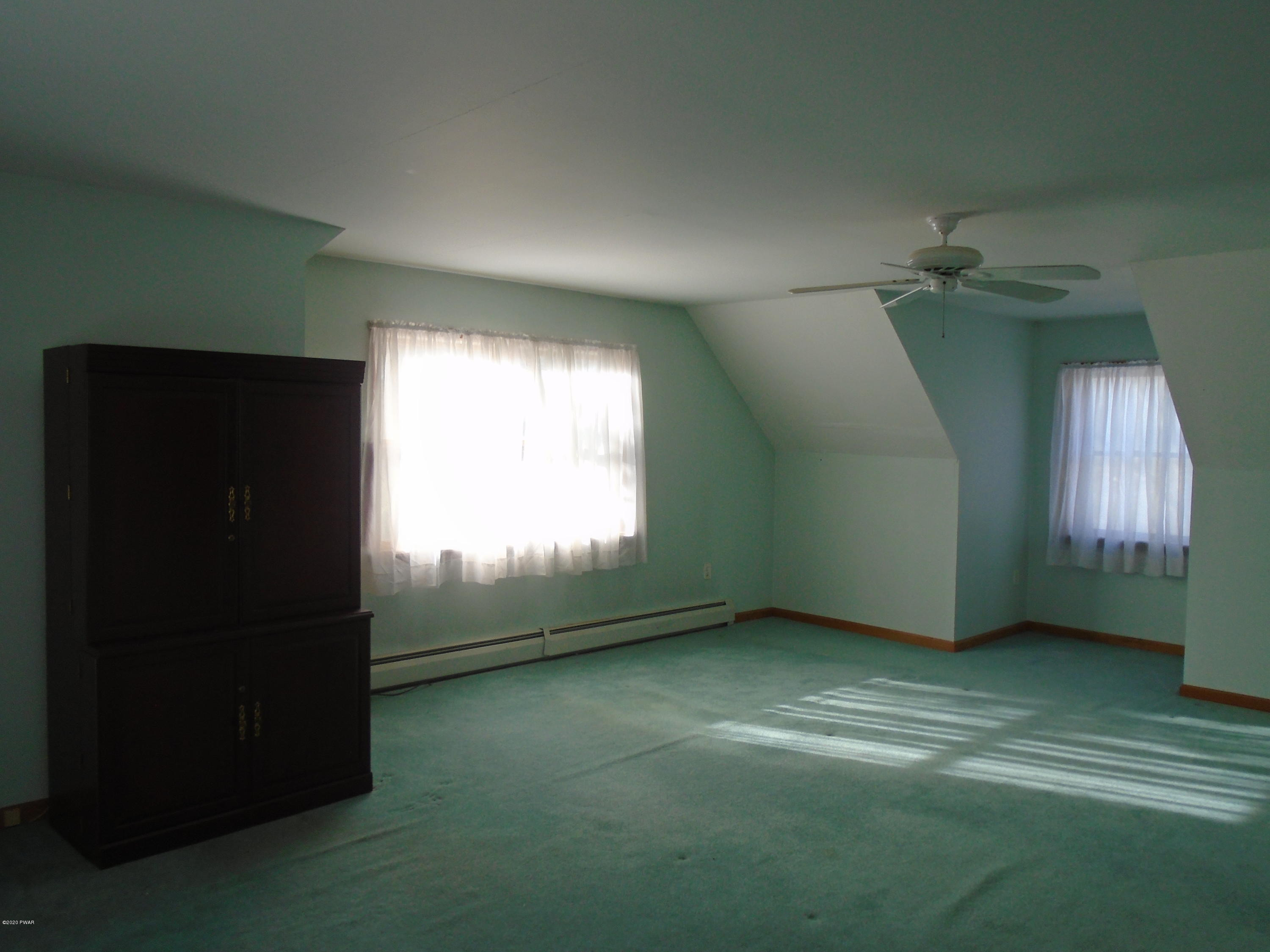 132 Stabler Road Hawley, PA 18428 - Photo 7 of 13