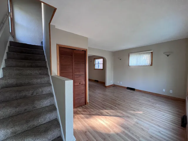 $1,400 | 1620 Iowa Avenue, Superior, WI 54880