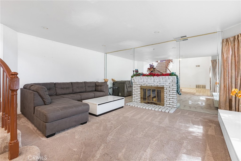 24321 Barley Road Moreno Valley, CA 92557 - Photo 6 of 66