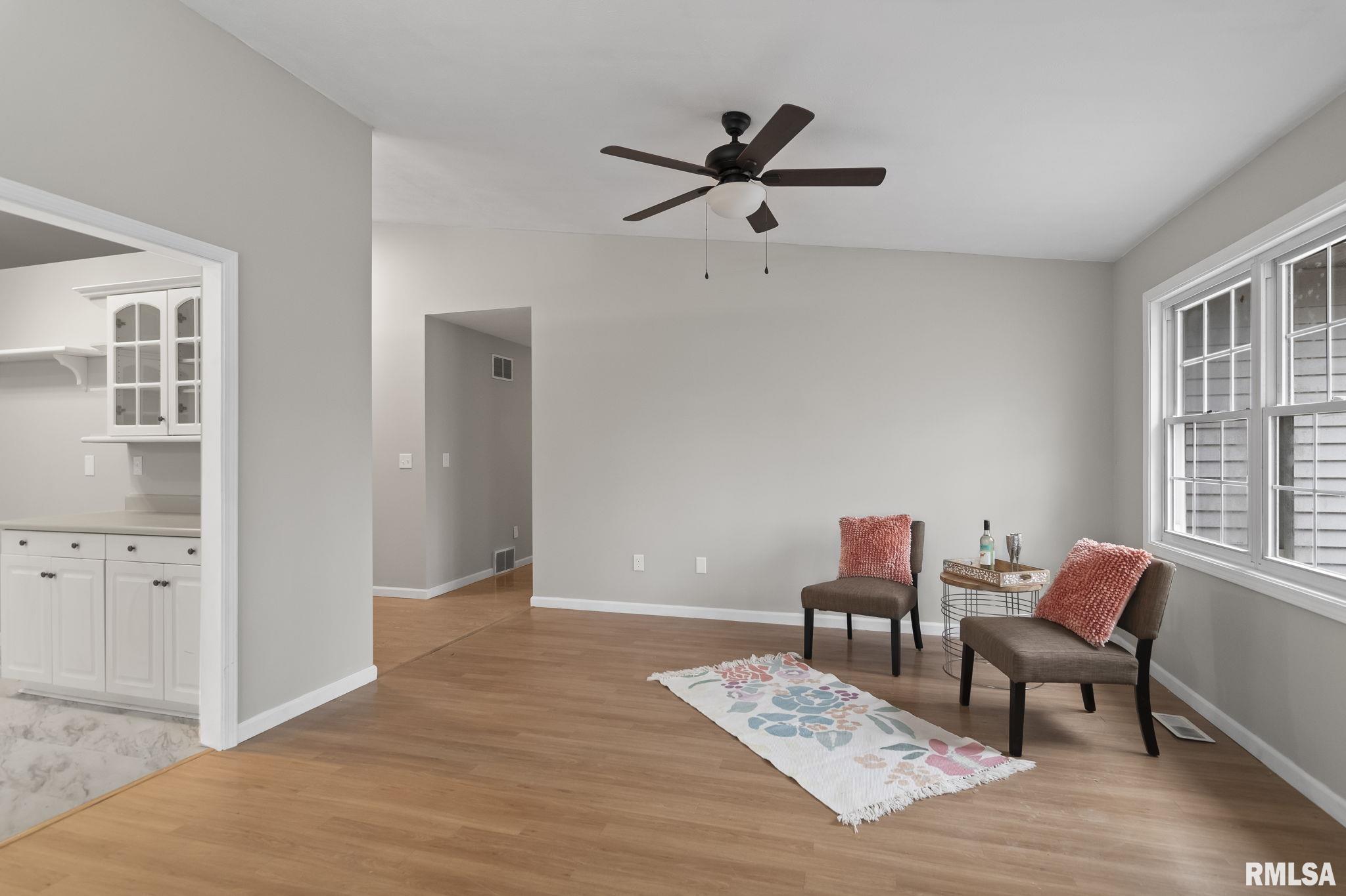 111 West Wilcox Street Springfield, IL 62707 - Photo 6 of 39