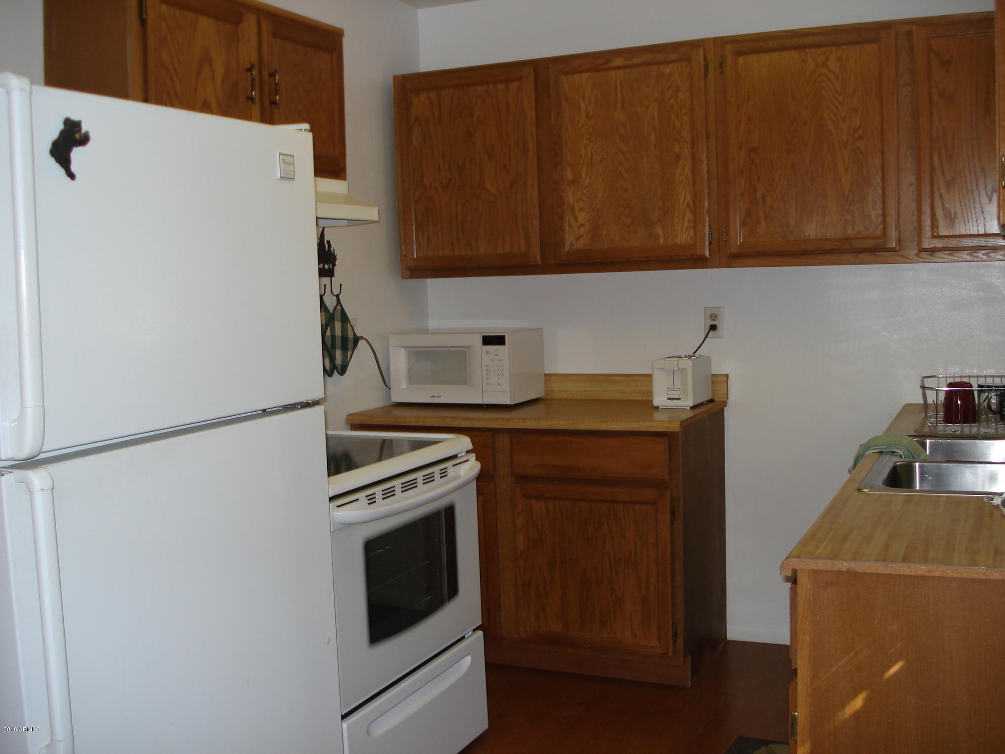 3050 Aspen Road Overgaard, AZ 85933 - Photo 12 of 23 Kitchen 2