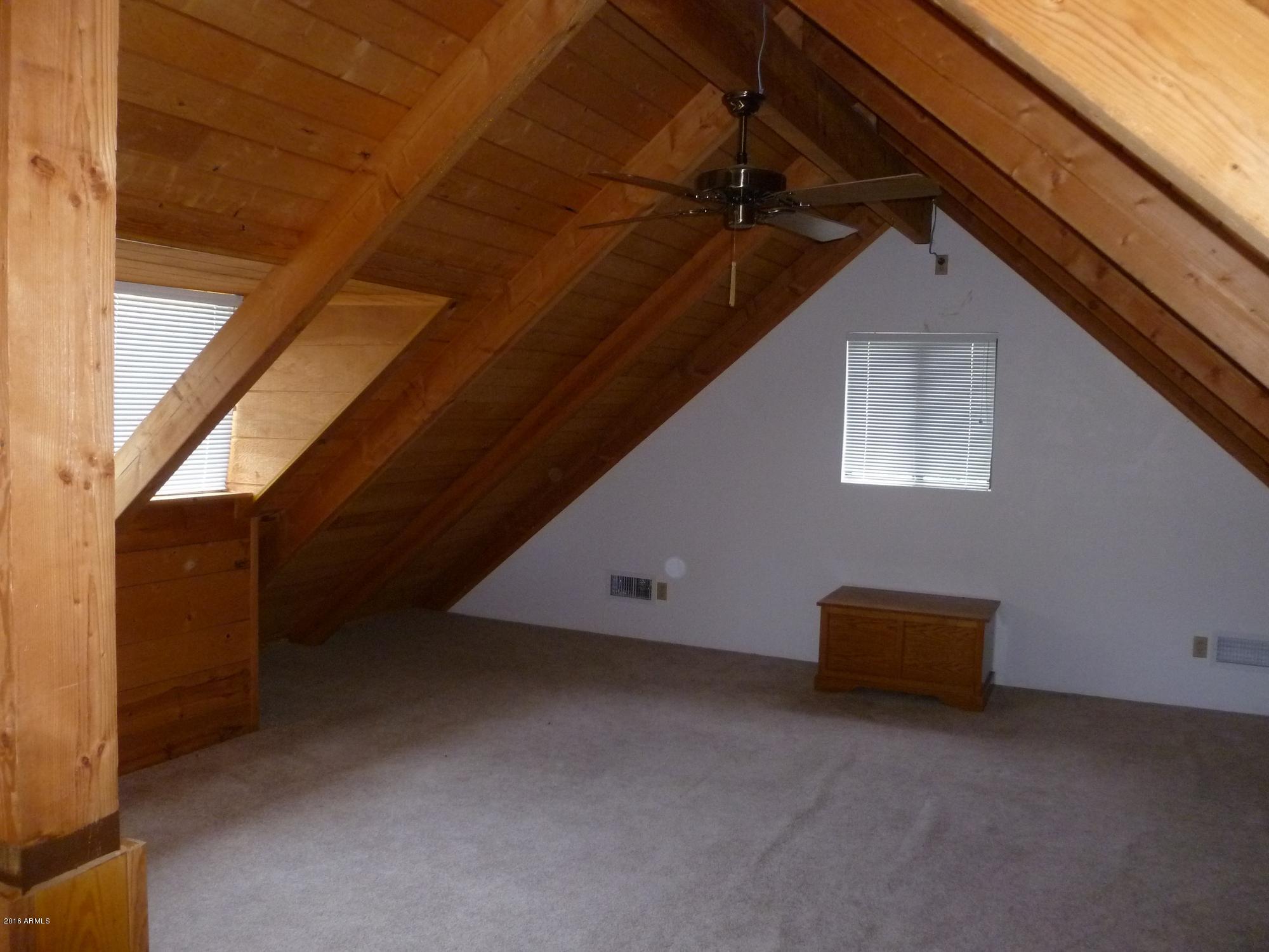 3050 Aspen Road Overgaard, AZ 85933 - Photo 13 of 23 Loft 1