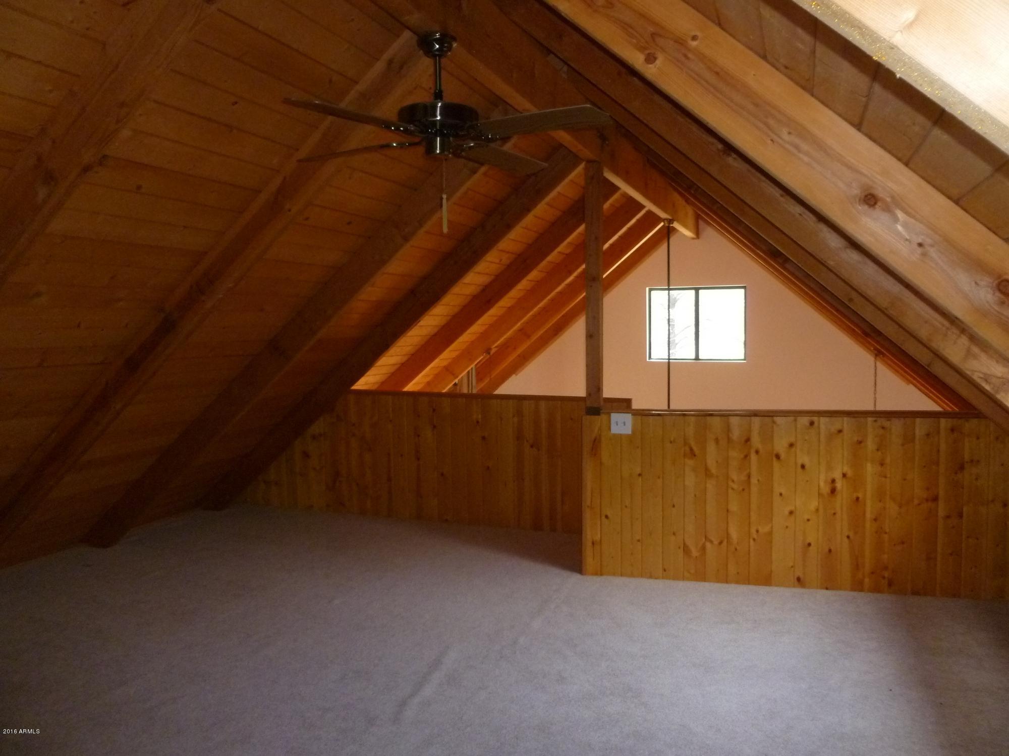 3050 Aspen Road Overgaard, AZ 85933 - Photo 14 of 23 Loft 2
