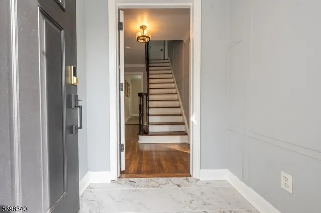 $1,250,000 | 211 Conway Court, South Orange, NJ 07079