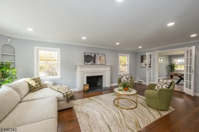 $1,250,000 | 211 Conway Court, South Orange, NJ 07079