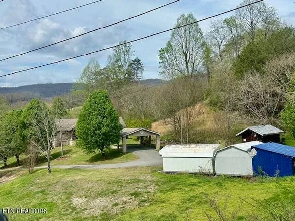 $349,000 | 200 Simpson Lane, Wallins Creek, KY 40873