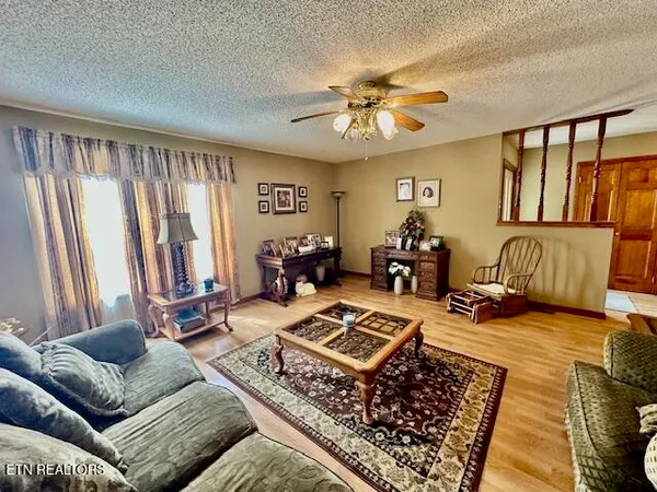 $349,000 | 200 Simpson Lane, Wallins Creek, KY 40873