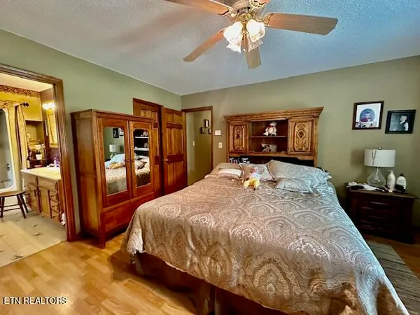 $349,000 | 200 Simpson Lane, Wallins Creek, KY 40873