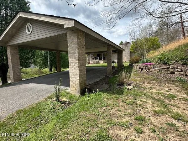 $349,000 | 200 Simpson Lane, Wallins Creek, KY 40873