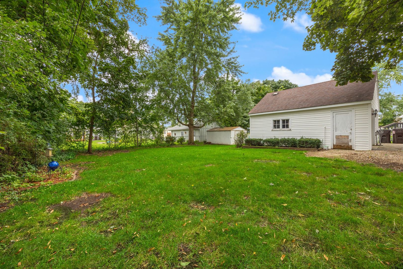 511 Golf Road Crystal Lake, IL 60014 - Photo 23 of 28