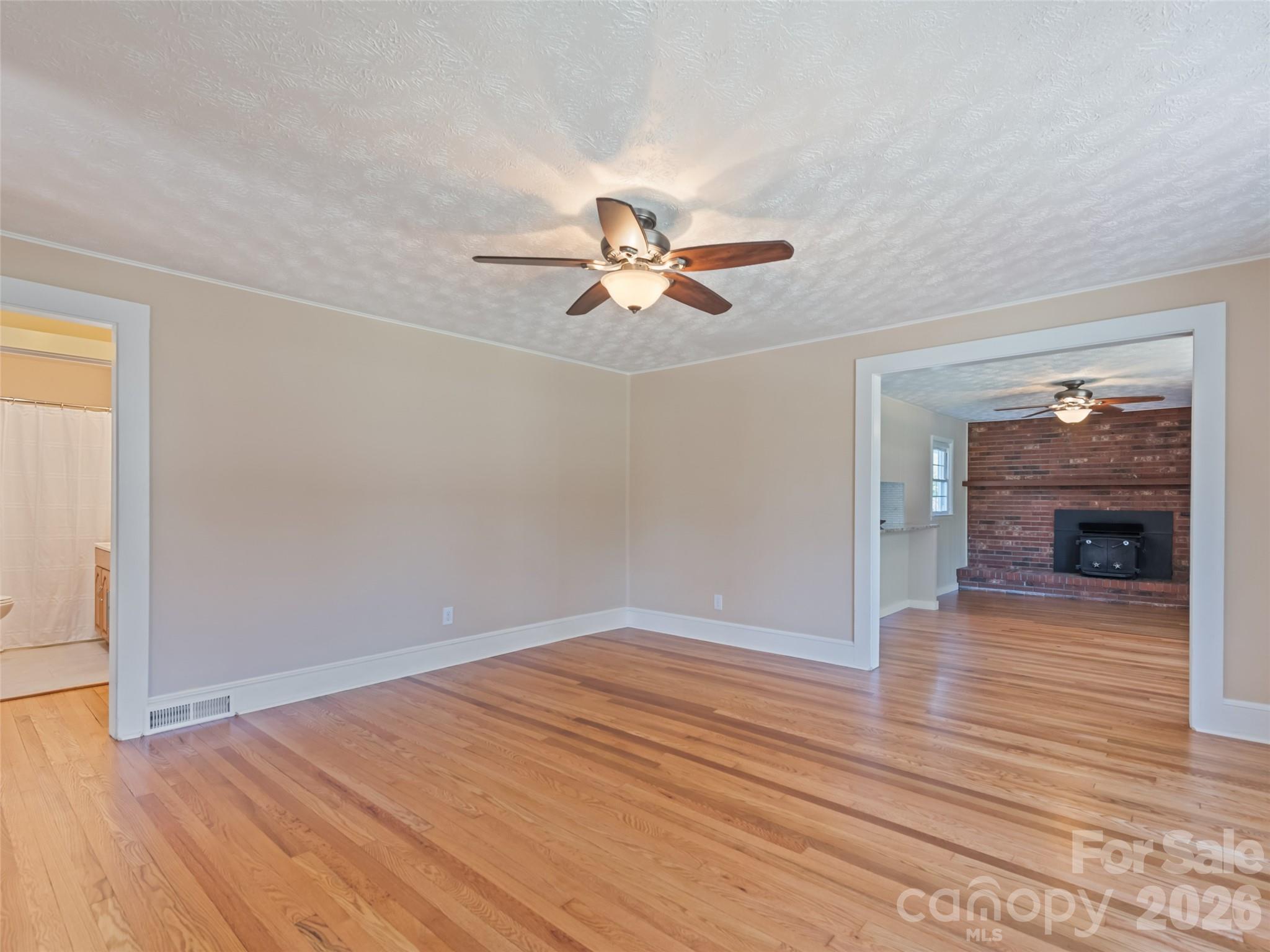 157 Morgan Street Canton, NC 28716 - Photo 16 of 37