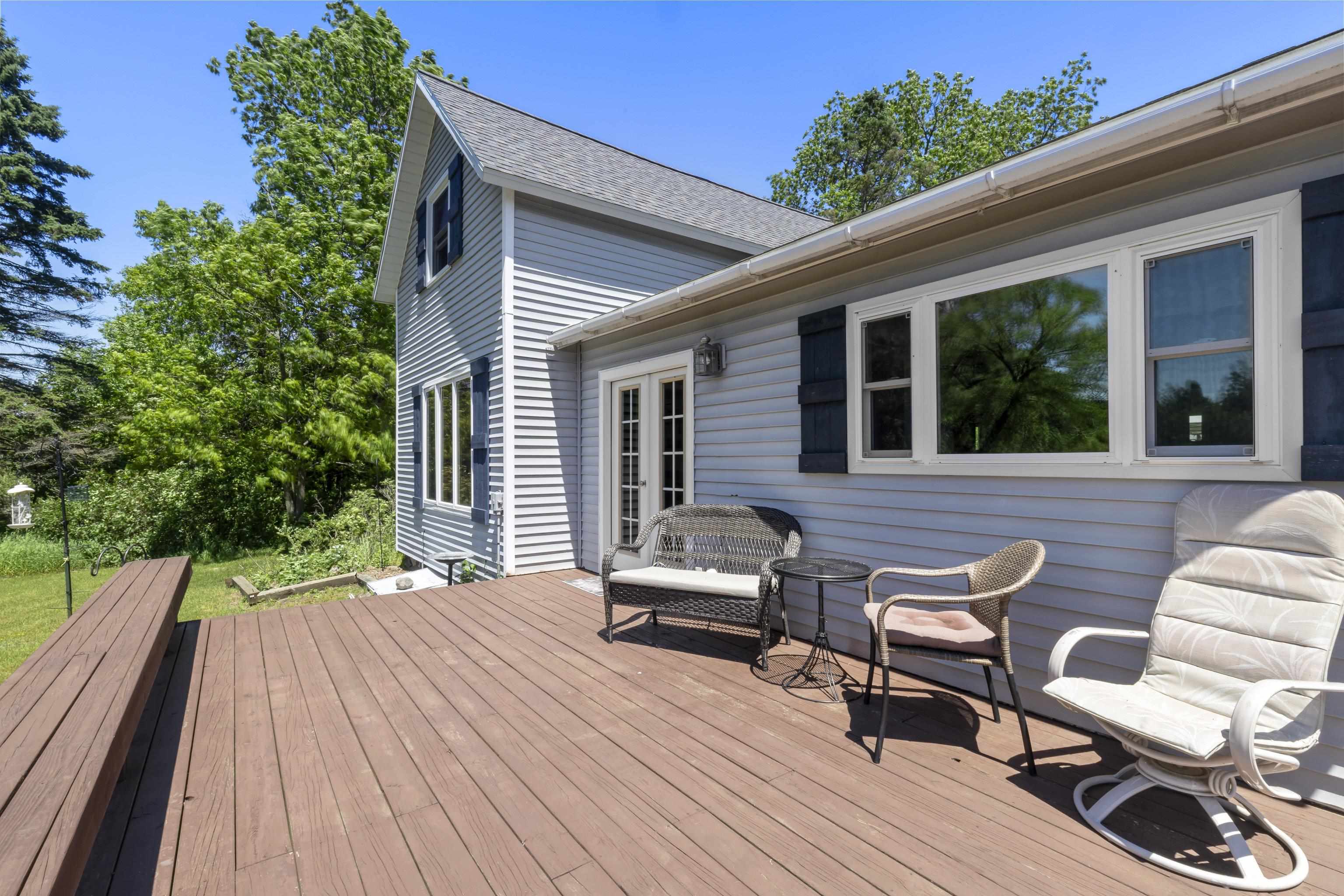 2389 Paul Rose Road Frankfort, MI 49635 - Photo 4 of 57