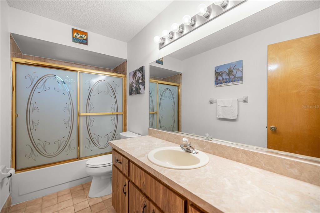 11211 Southwest 58th Avenue Road Ocala, FL 34476 - Photo 18 of 35