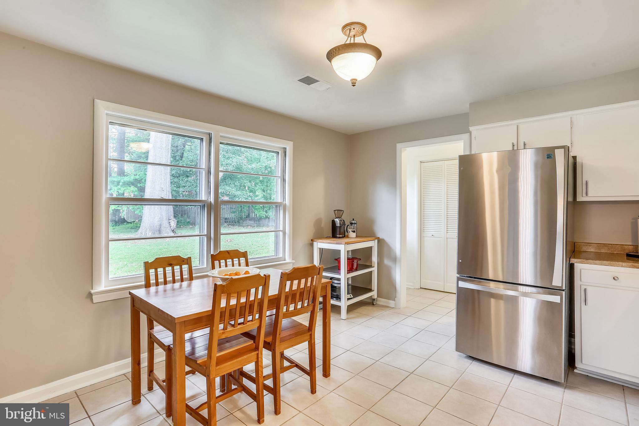 11504 Nairn Road Silver Spring, MD 20902 - Photo 20 of 30 Kitchen